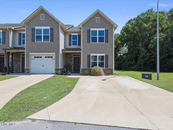 332 Glenellen Loop Road, Midway Park, NC 28544