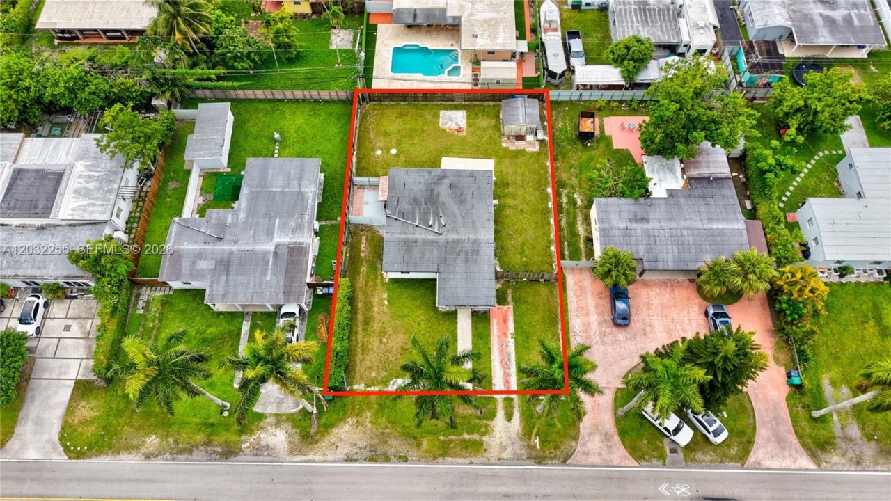 9840 SW 48th St , Miami, FL 33165 Photo