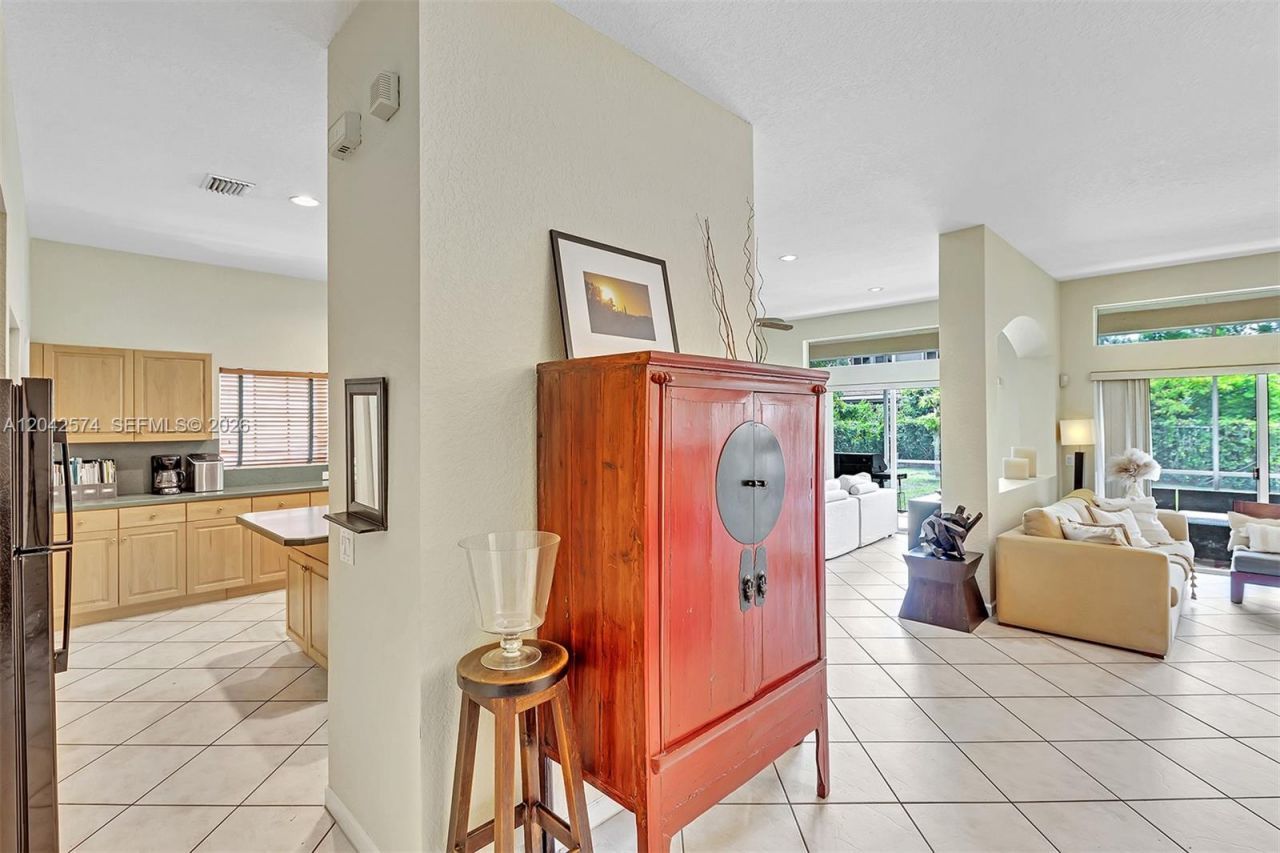 3711 Falcon Ridge Cir , Weston, FL 33331 Photo