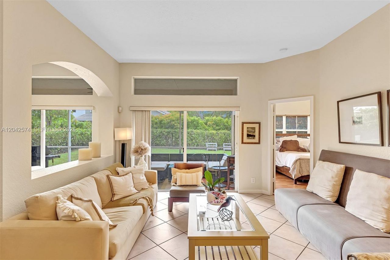 3711 Falcon Ridge Cir , Weston, FL 33331 Photo