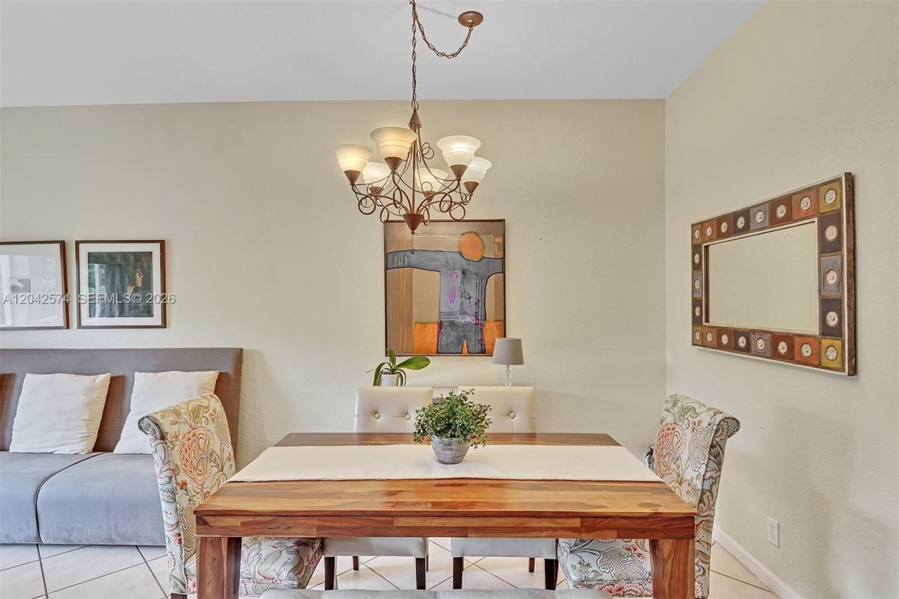 3711 Falcon Ridge Cir , Weston, FL 33331 Photo