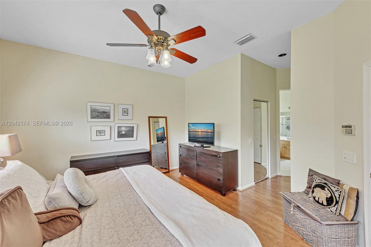3711 Falcon Ridge Cir , Weston, FL 33331 Photo
