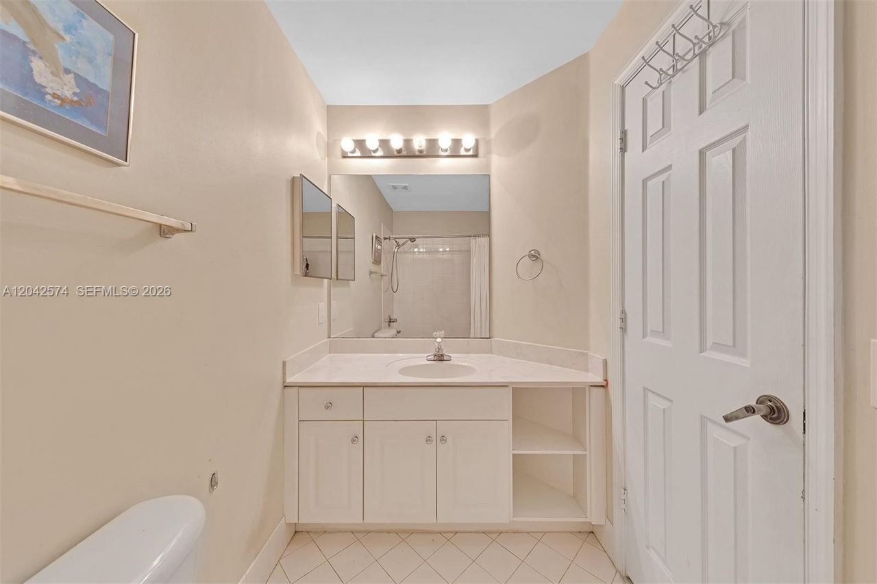 3711 Falcon Ridge Cir , Weston, FL 33331 Photo