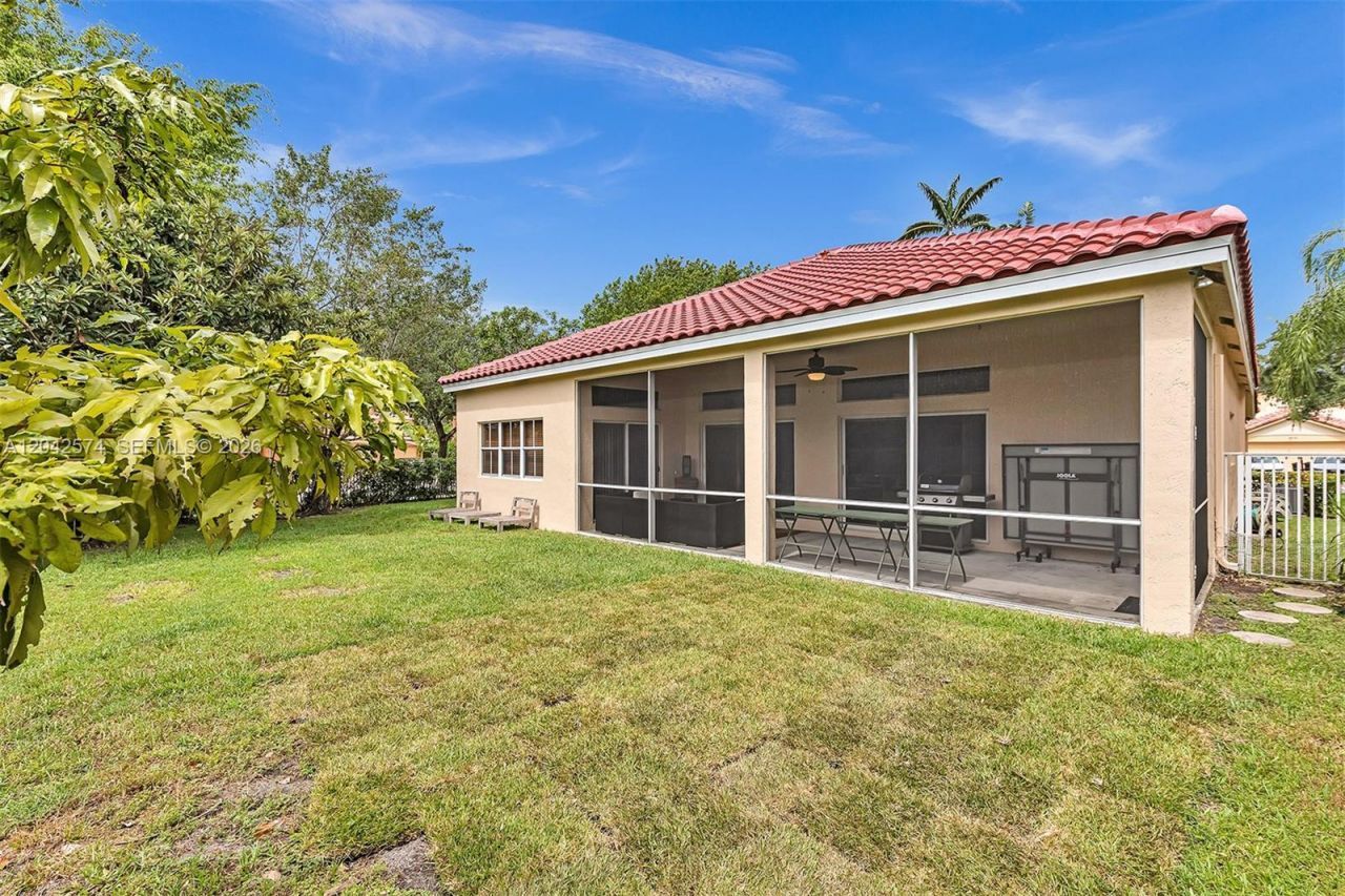3711 Falcon Ridge Cir , Weston, FL 33331 Photo