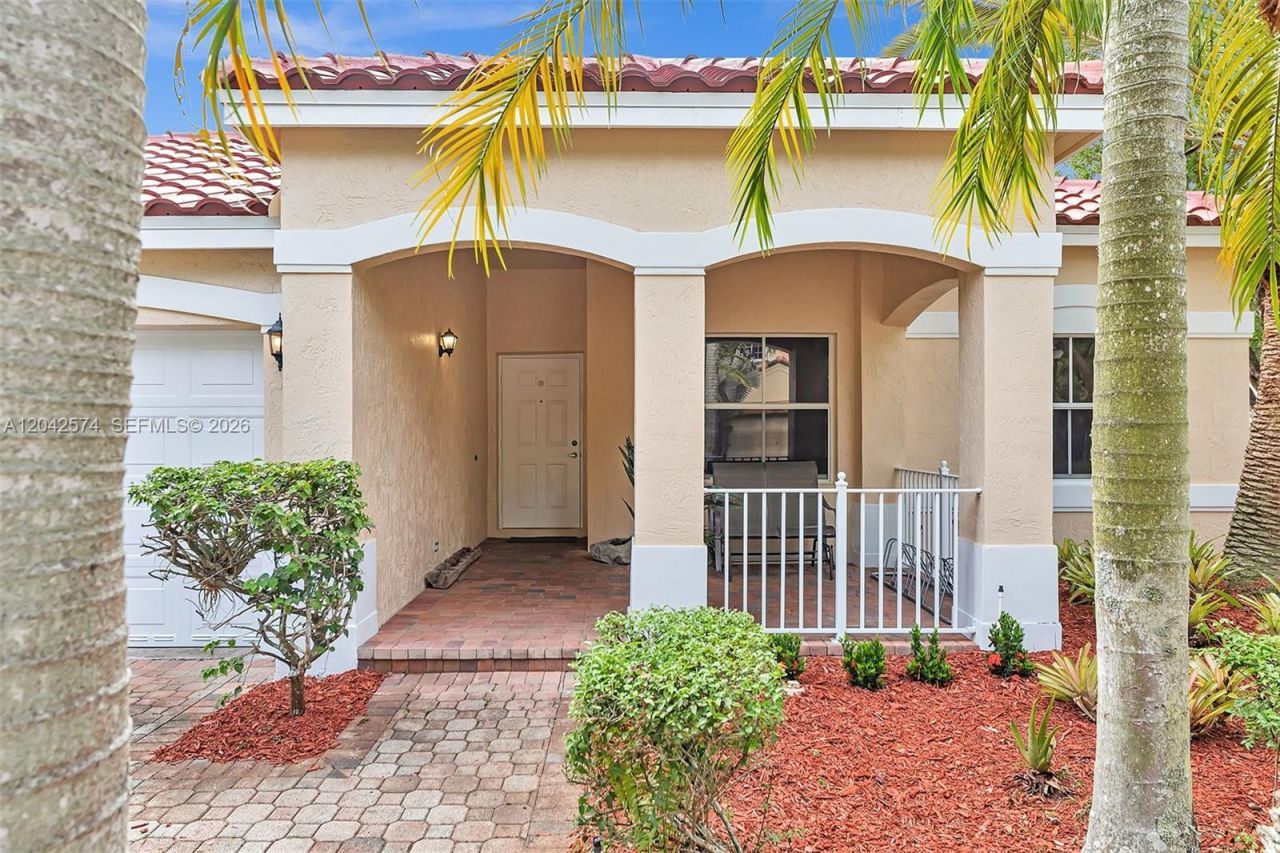 3711 Falcon Ridge Cir , Weston, FL 33331 Photo