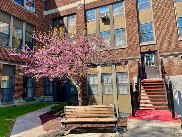 917 Madison St , Unit 113, Syracuse, NY 13210
