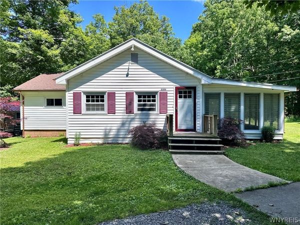 5306 Russell Road , Batavia, NY 14020