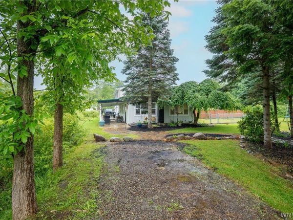 487 Kennedy Avenue , Angola, NY 14006