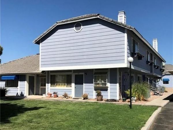 5795 Medallion Drive, Unit 202, Las Vegas, NV 89122