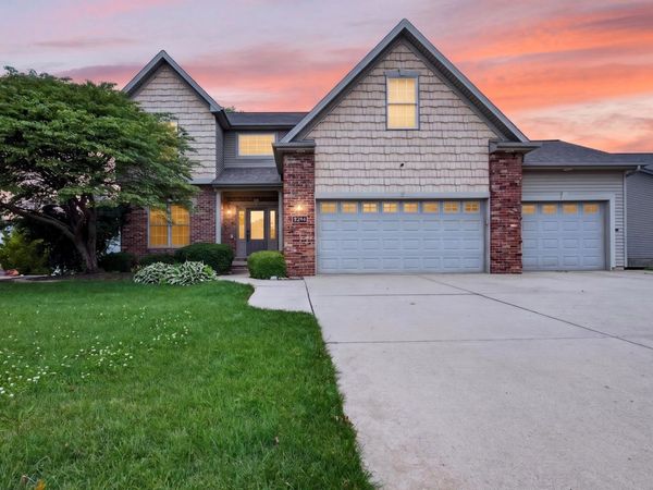 2713 Piney Run , Bloomington, IL 61705