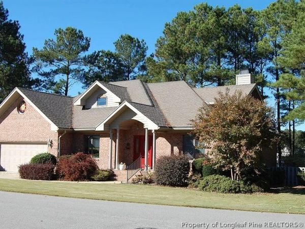 1165 Greenbriar Drive , Vass, NC 28394