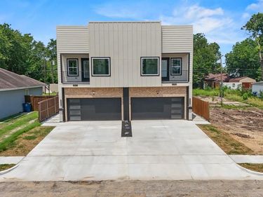1811 Idaho Avenue, Dallas, TX 75216