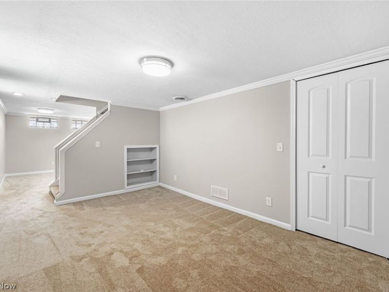 1653 Woodhurst Avenue, Mayfield Heights, OH 44124 Photo 21