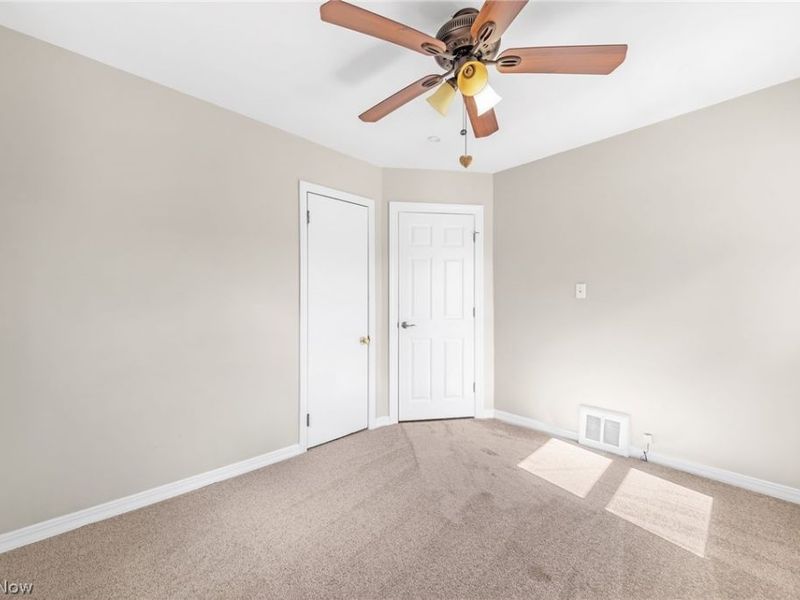 1653 Woodhurst Avenue, Mayfield Heights, OH 44124 Photo 24