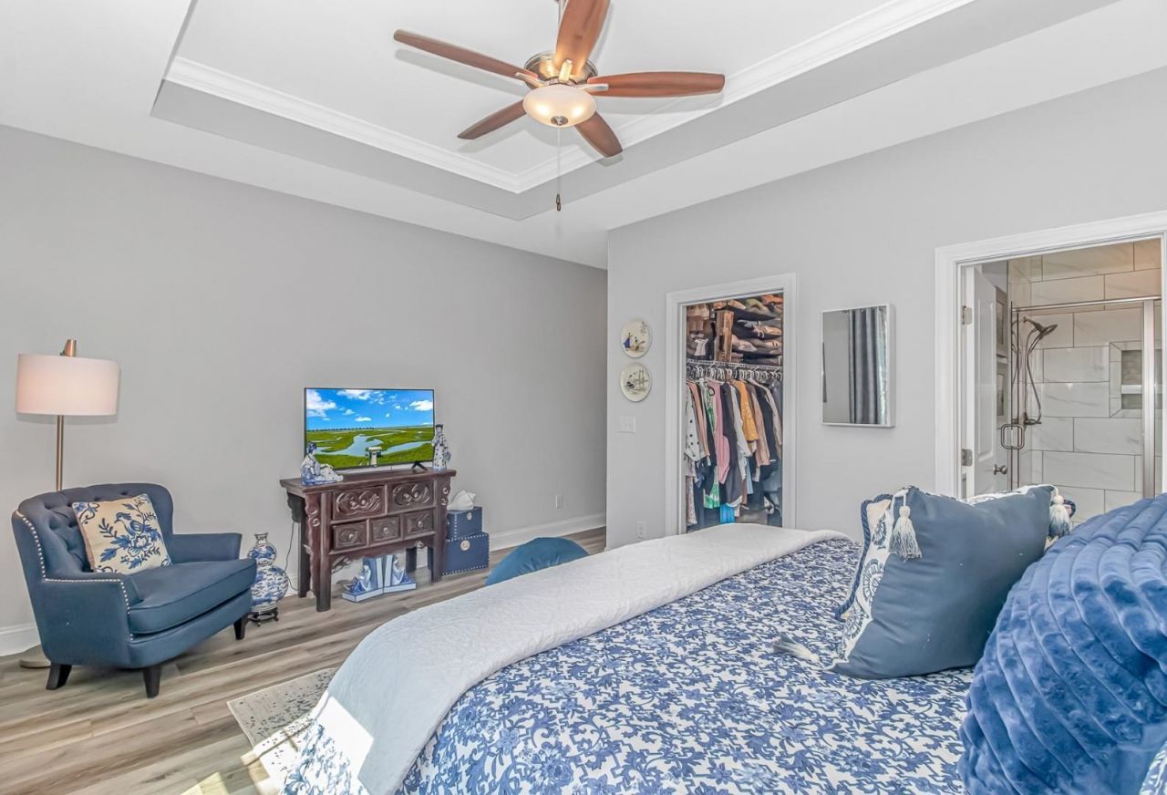 111 Enclave Pl. Photo 18