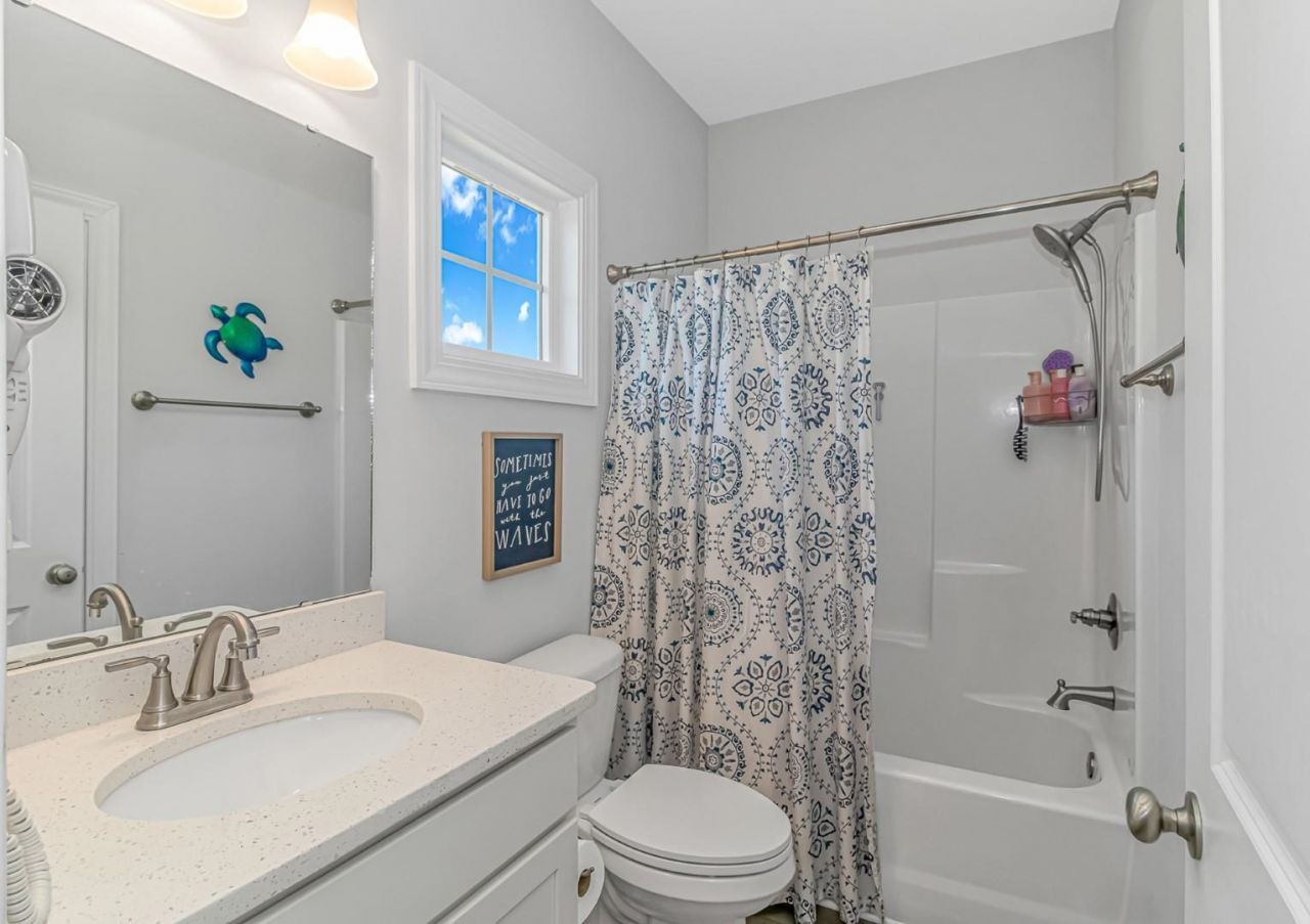 111 Enclave Pl. Photo 24