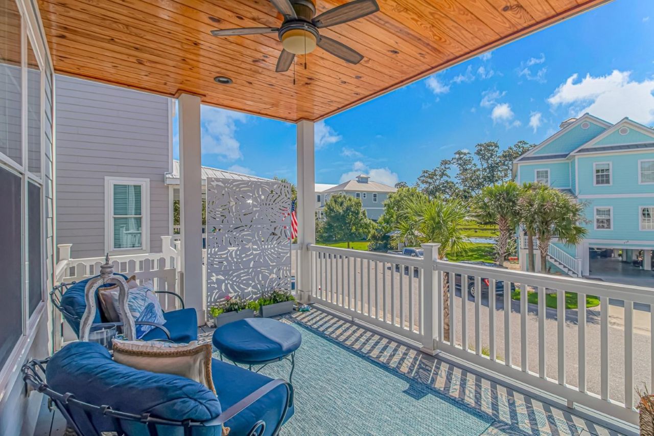 111 Enclave Pl. Photo 4