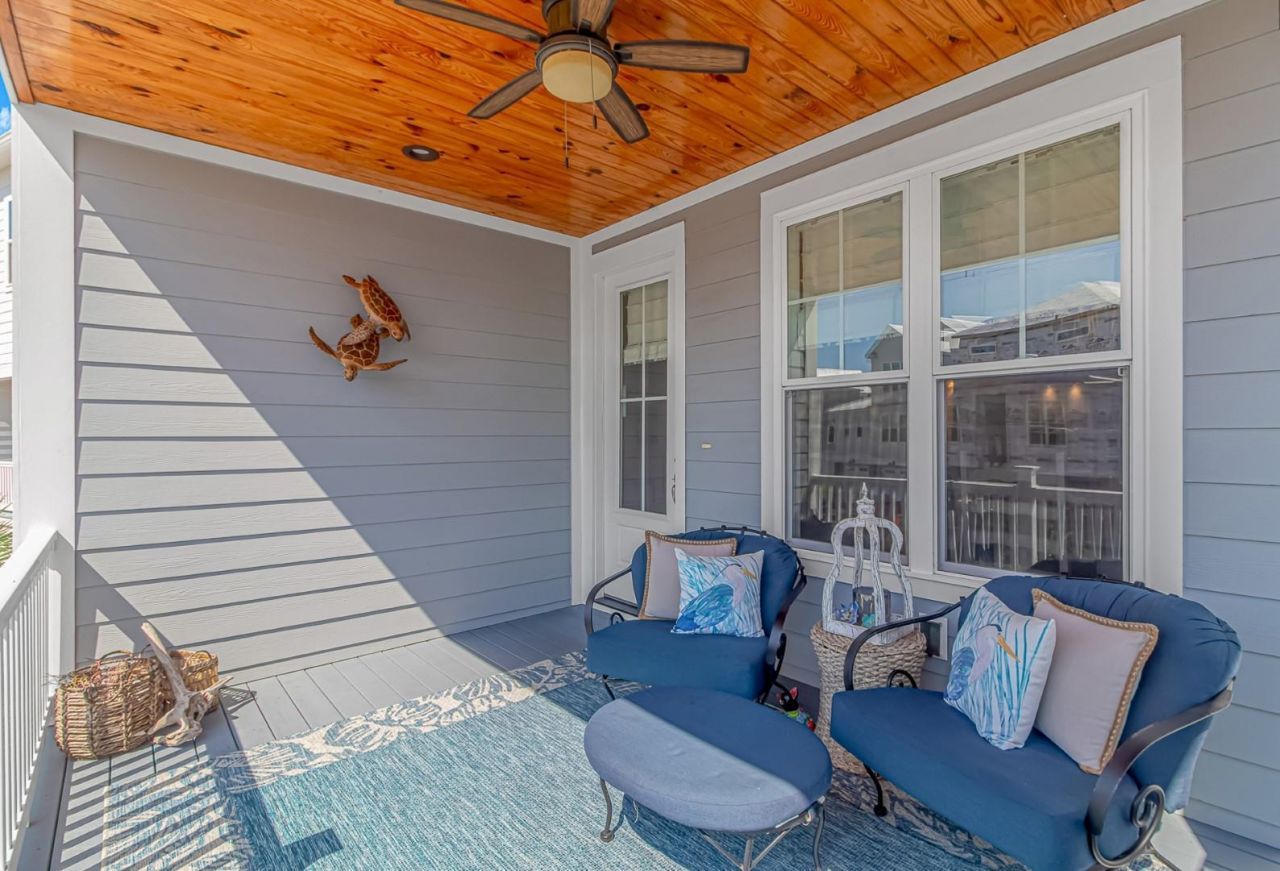 111 Enclave Pl. Photo 5