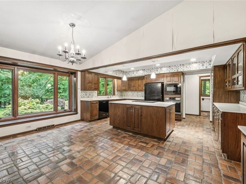 38500 Chagrin Boulevard, Moreland Hills, OH 44022 Photo 16