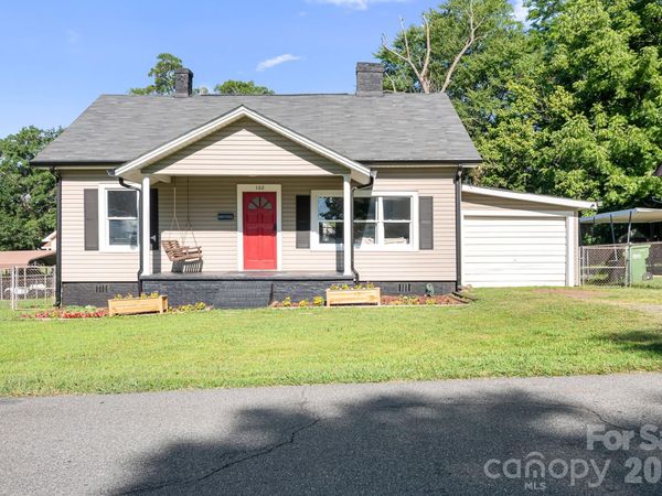 102 Madora Street, Mount Holly, NC 28120