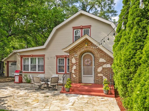 1078 Greenview Avenue , Des Plaines, IL 60016