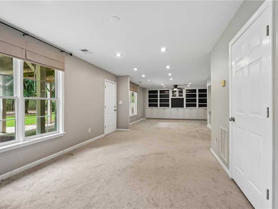 Property Image 58