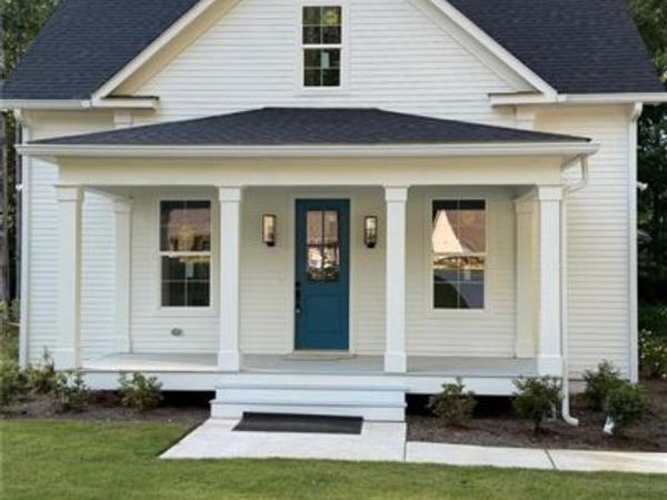 485 West Avenue , Bowdon, GA 30108