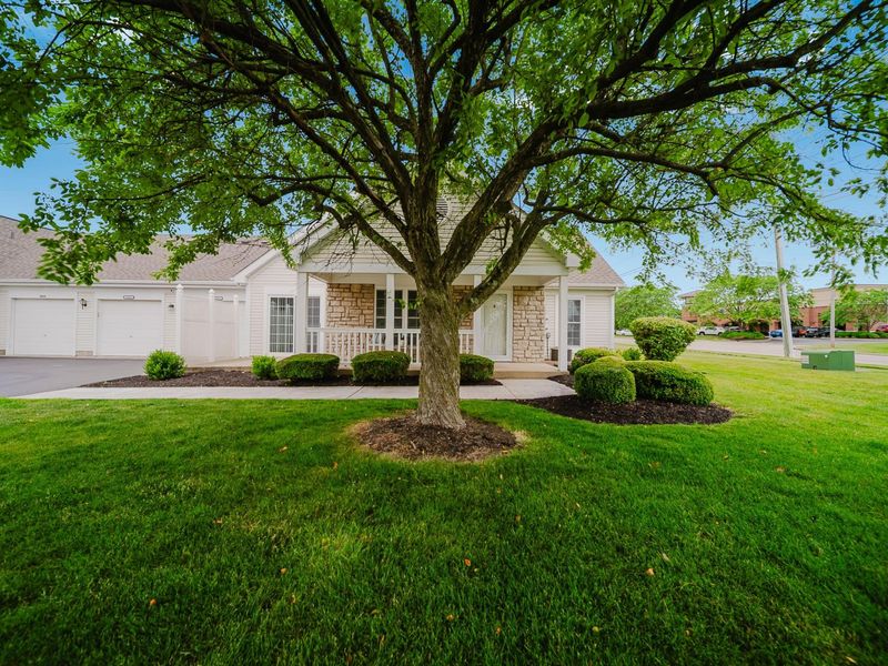 1237 Dunhurst Street , Circleville, OH 43113 Photo 2