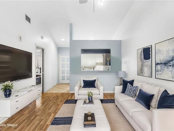 5857 Rattlesnake Hamm RD , Unit 204, NAPLES, FL 34113