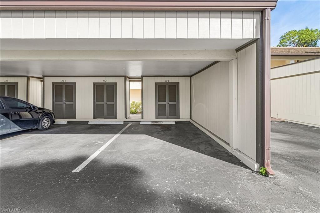 5857 Rattlesnake Hamm Rd , Unit 204, Naples, FL 34113 Photo