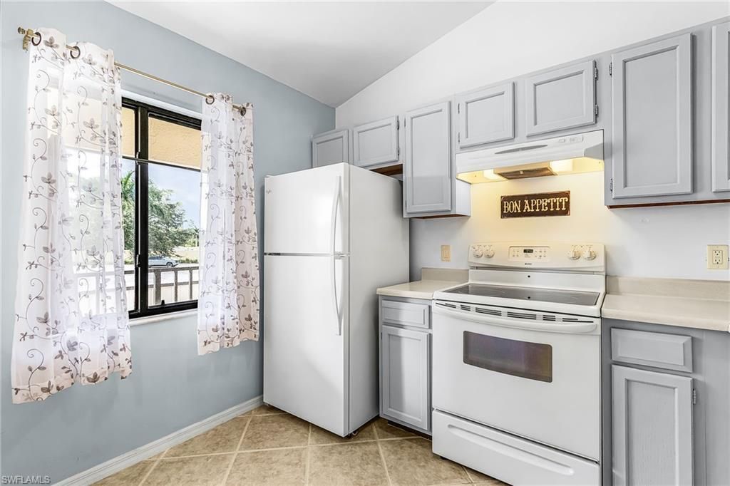 5857 Rattlesnake Hamm Rd , Unit 204, Naples, FL 34113 Photo
