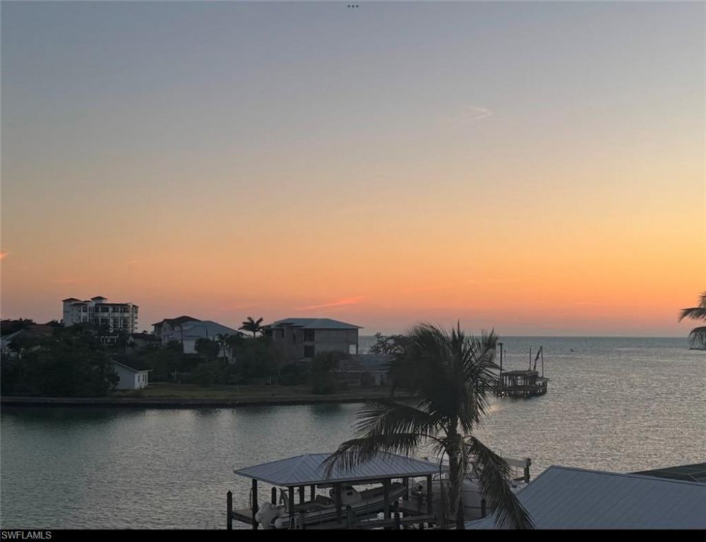 150 Tahiti Cir , Naples, FL 34113 Photo