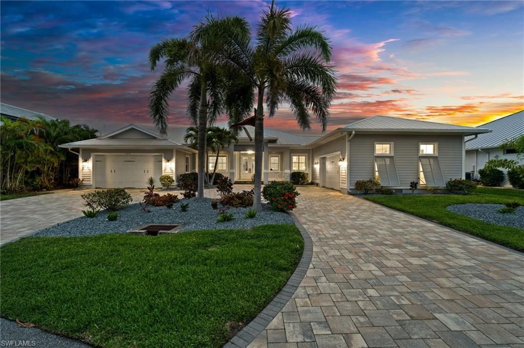105 SW 52nd St, Cape Coral, FL 33914 Photo