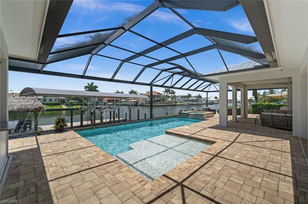 105 SW 52nd St, Cape Coral, FL 33914 Photo