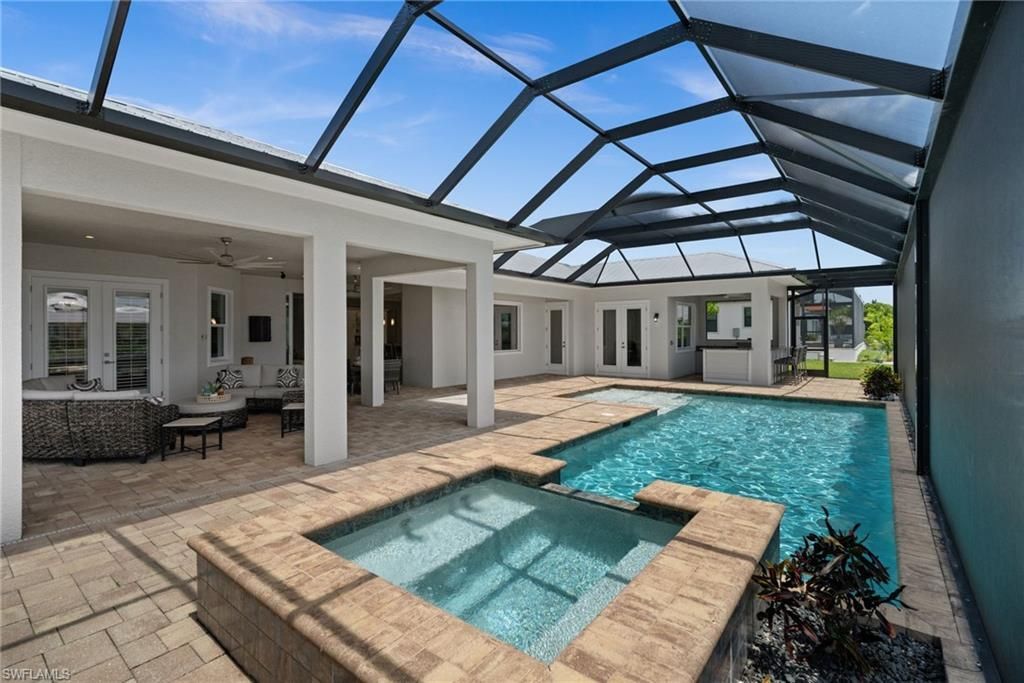 105 SW 52nd St, Cape Coral, FL 33914 Photo