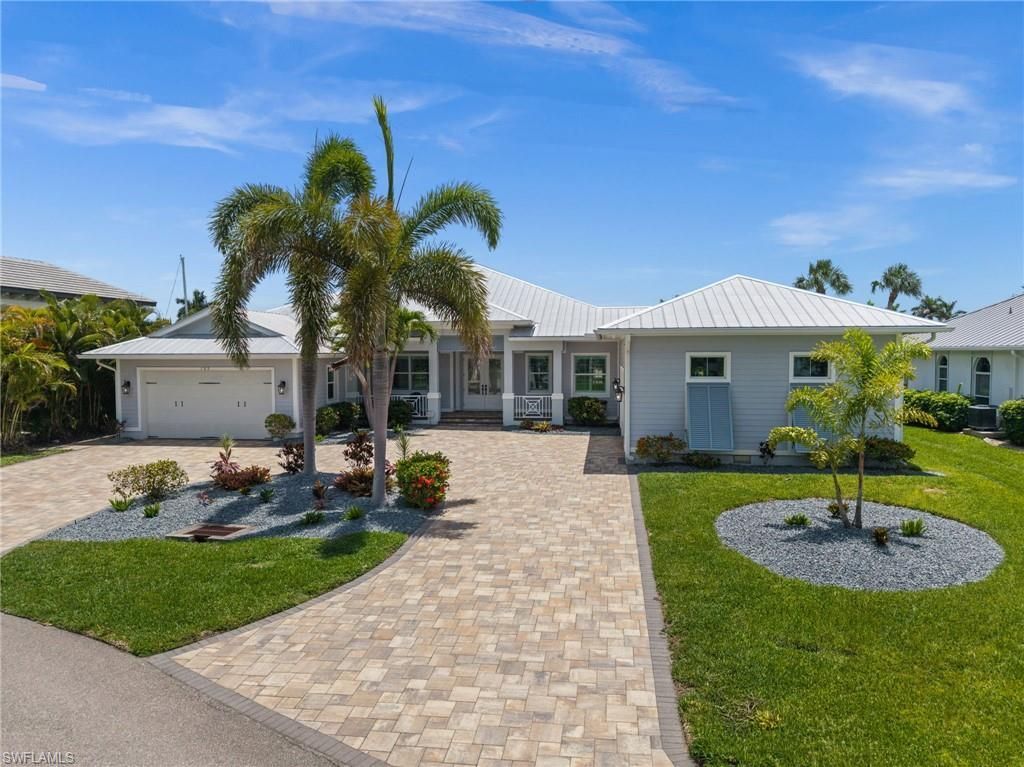 105 SW 52nd St, Cape Coral, FL 33914 Photo