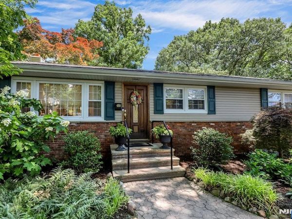 480 Baxter Avenue, WYCKOFF, NJ 07481