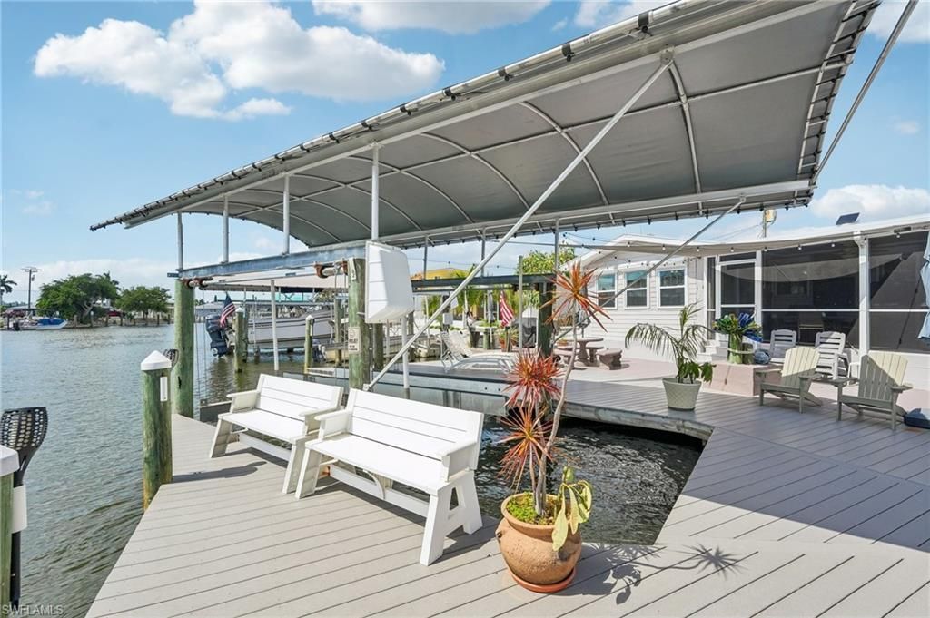 3050 York Rd , Other, FL 33956 Photo