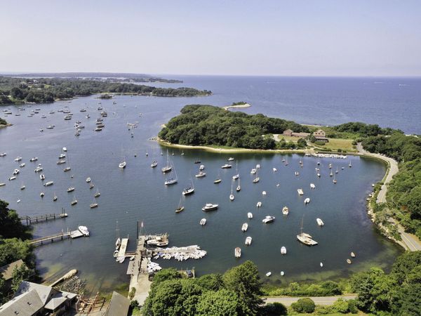 44 Carey Lane, Falmouth, MA 02540