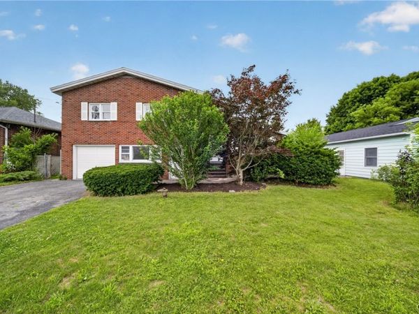 412 Swansea Avenue , Syracuse, NY 13206