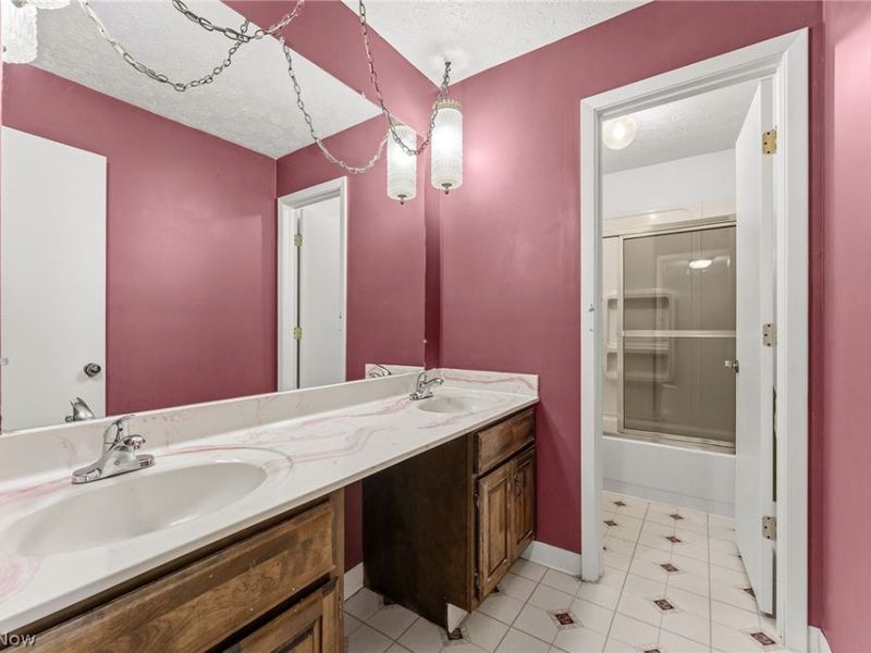 18101 Fern Canyon Drive, Strongsville, OH 44136 Photo 28