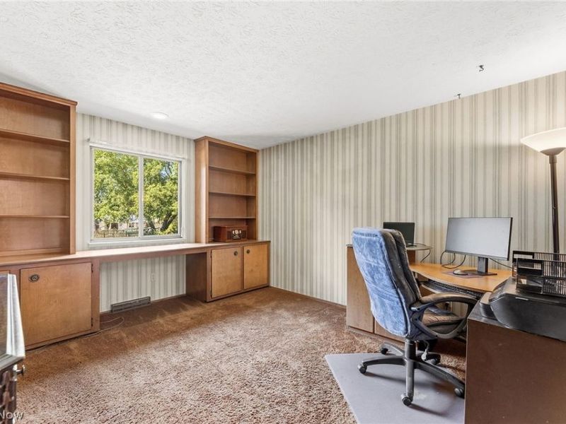 18101 Fern Canyon Drive, Strongsville, OH 44136 Photo 8