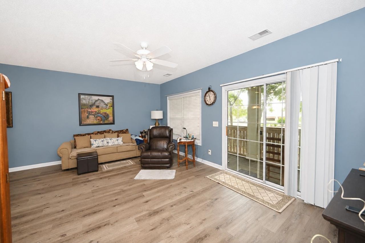 1058 Sea Mountain Hwy.  Photo 11