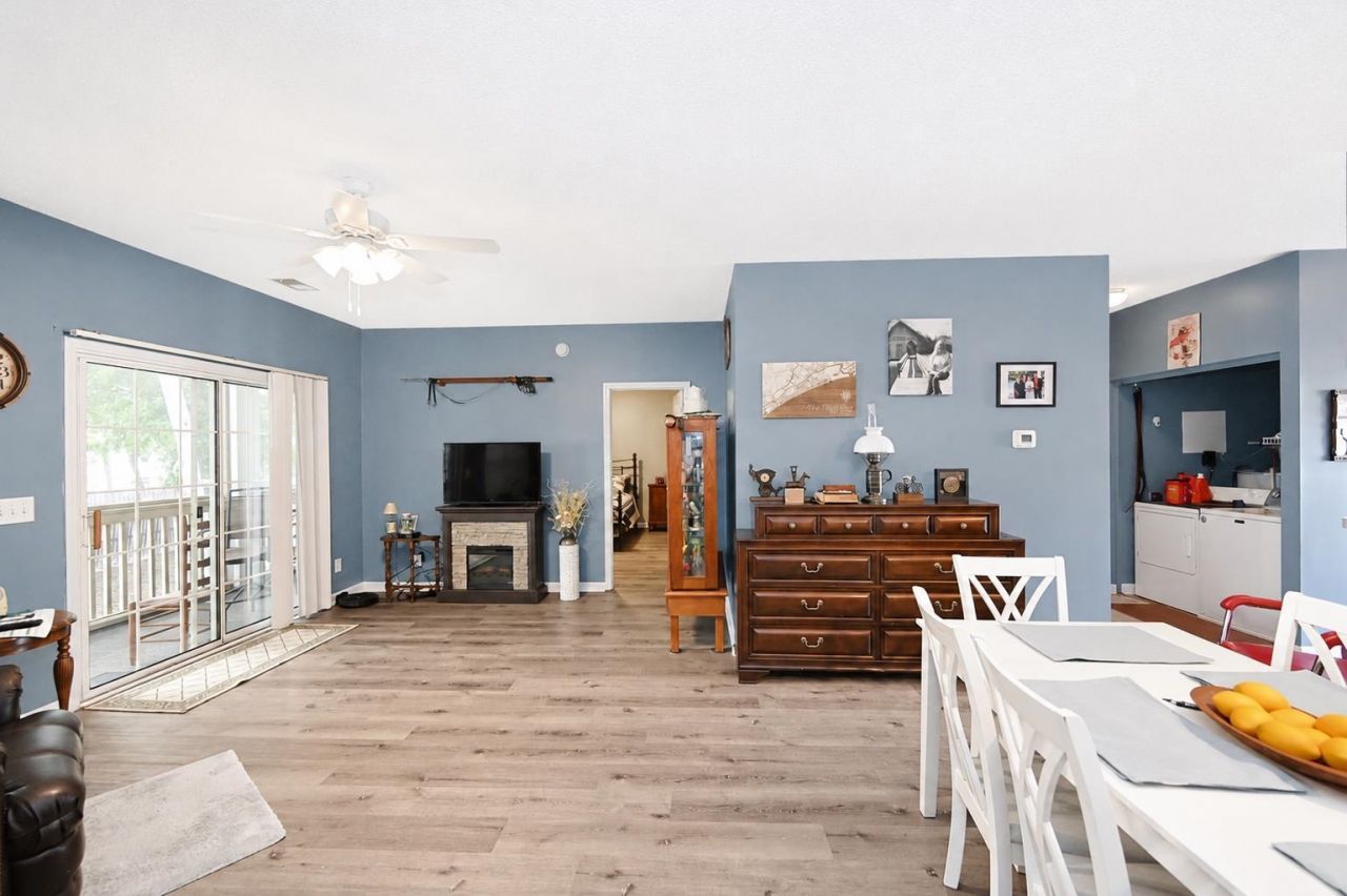 1058 Sea Mountain Hwy.  Photo 8