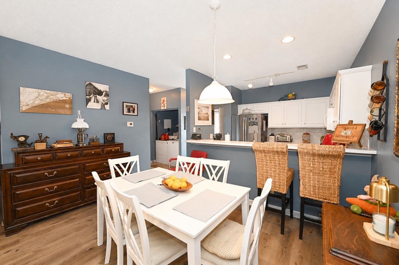 1058 Sea Mountain Hwy.  Photo 9