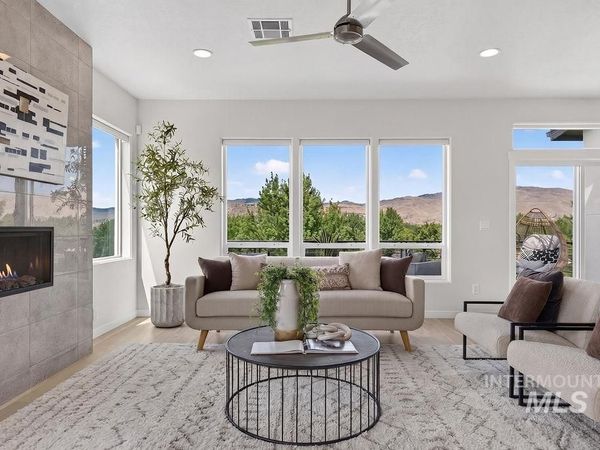1246 E Echelon Ridge Ln, Boise, ID 83716