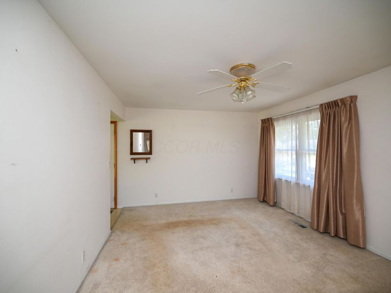 2458 Mercer Drive , Marion, OH 43302 Photo 4