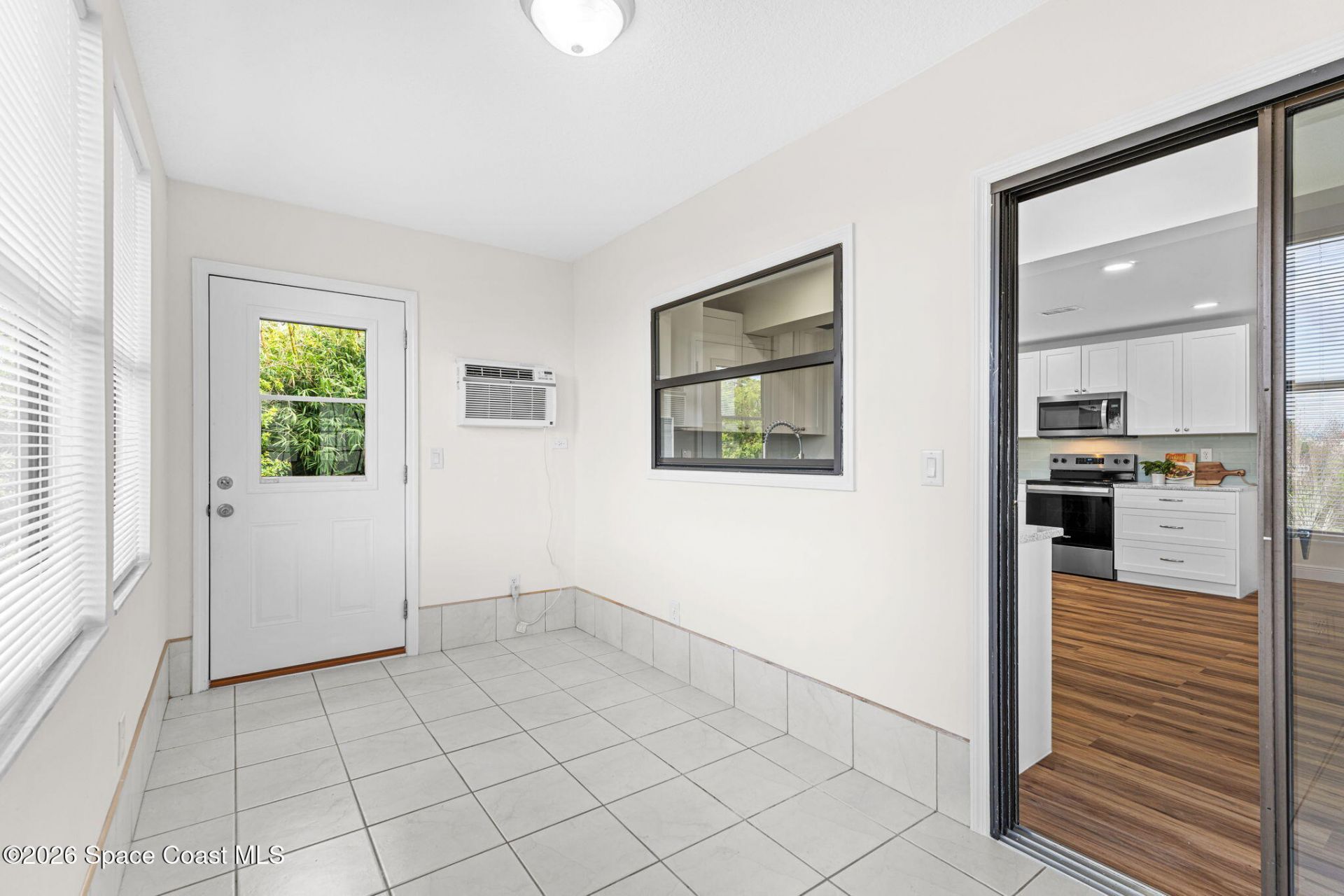 750 W Whitmire Drive , Melbourne, FL 32935 Photo