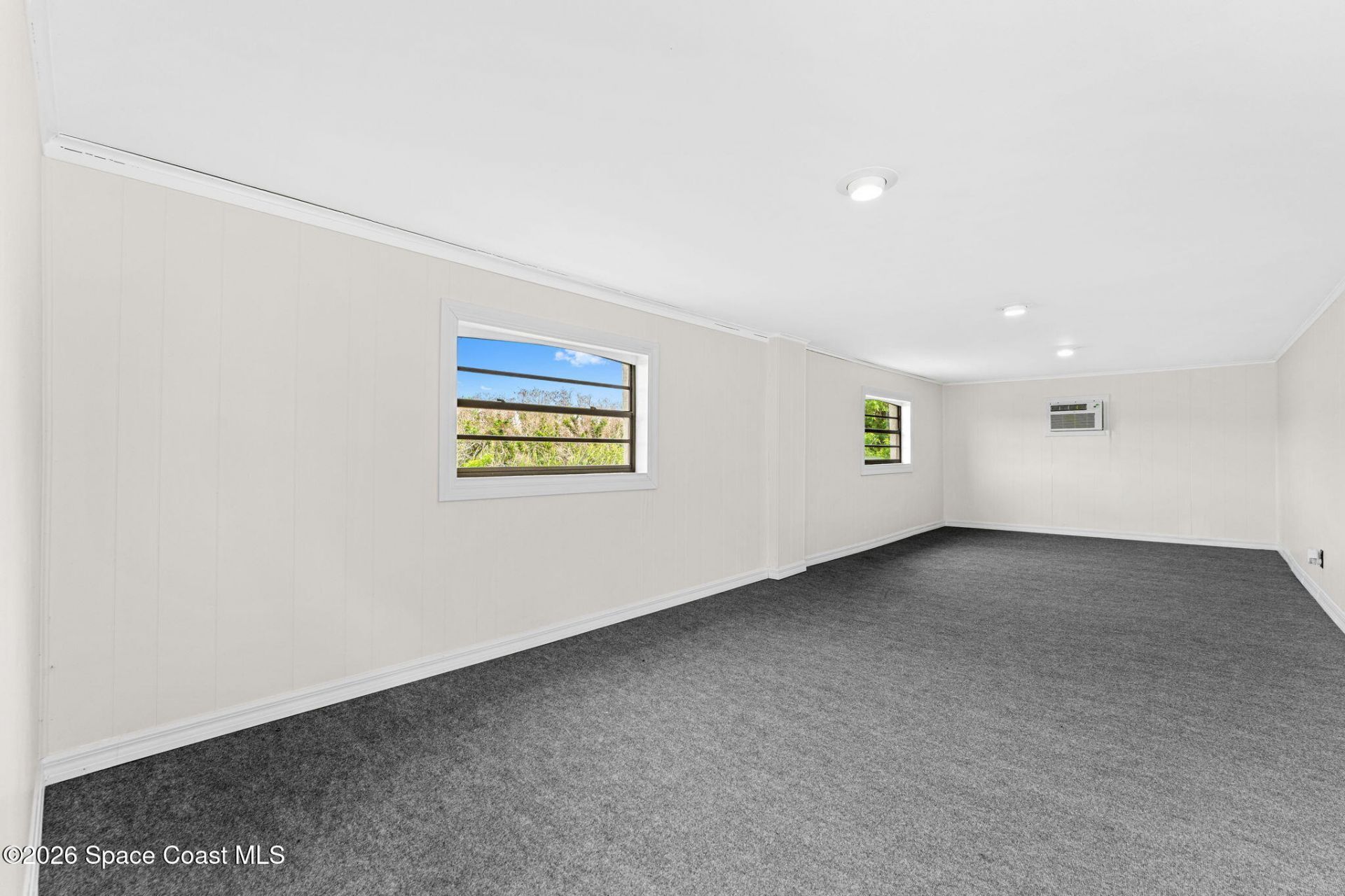 750 W Whitmire Drive , Melbourne, FL 32935 Photo