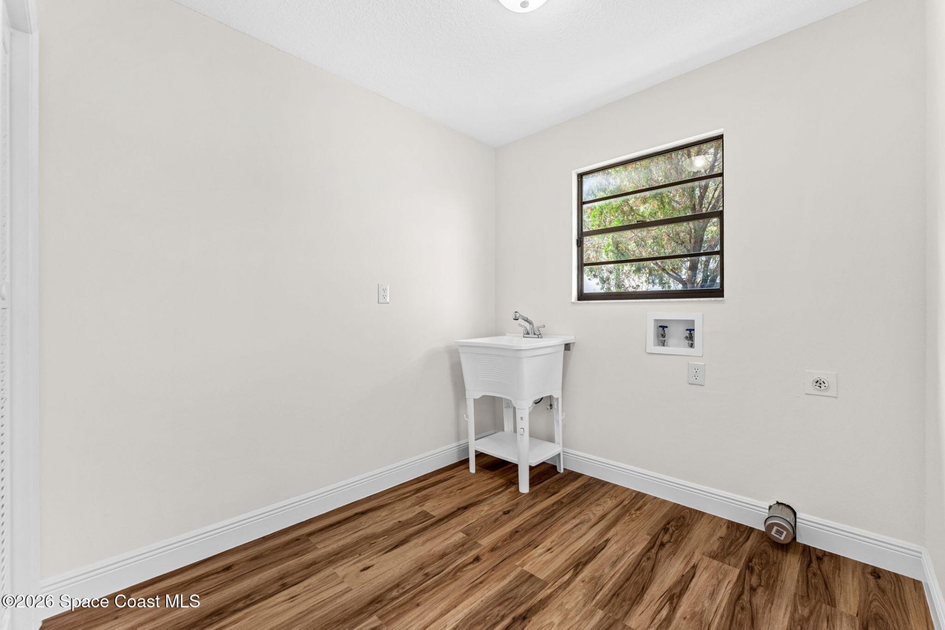 750 W Whitmire Drive , Melbourne, FL 32935 Photo